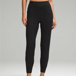 NWT Lululemon Align High Rise Jogger Size 4